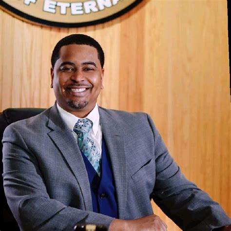 Mayor Nathaniel George Booker .